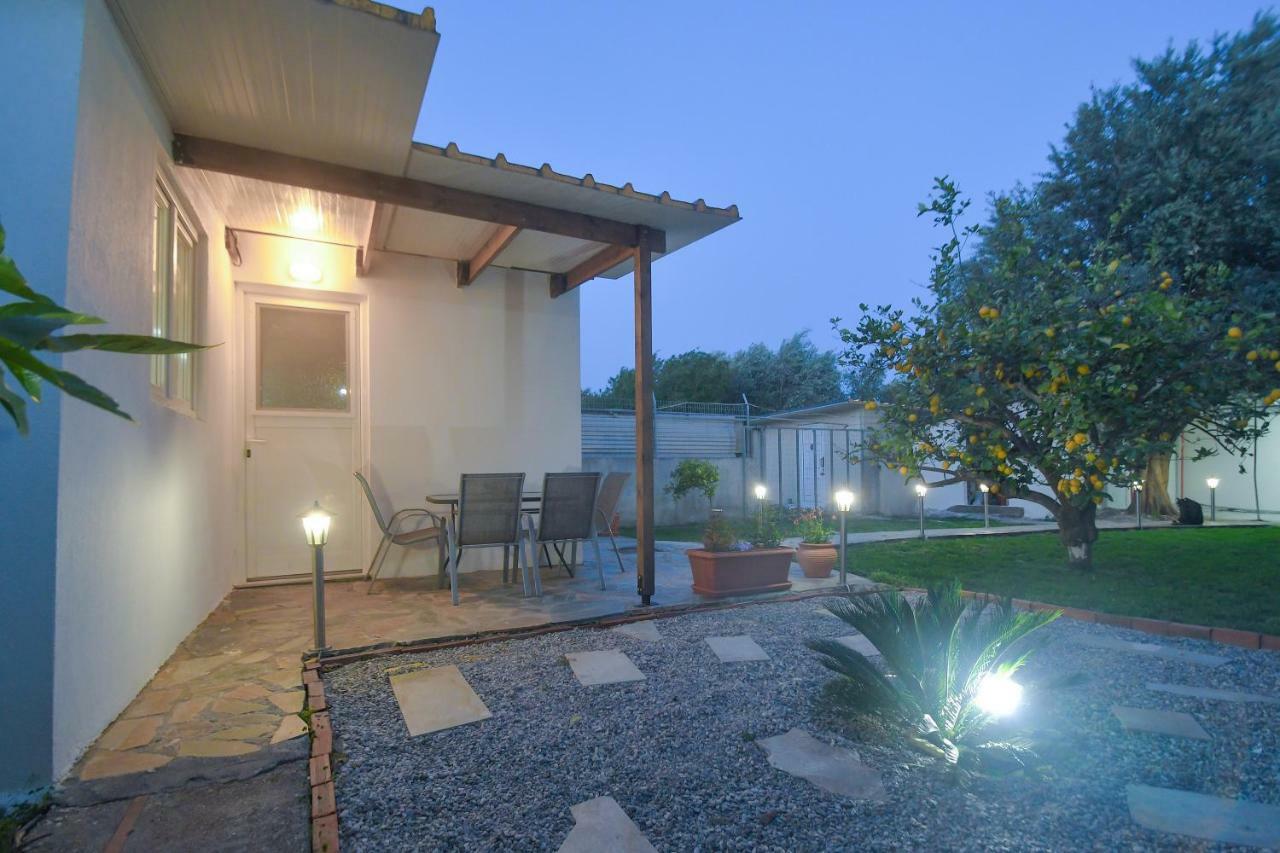 The Olive Garden House Villa CCharaki Buitenkant foto