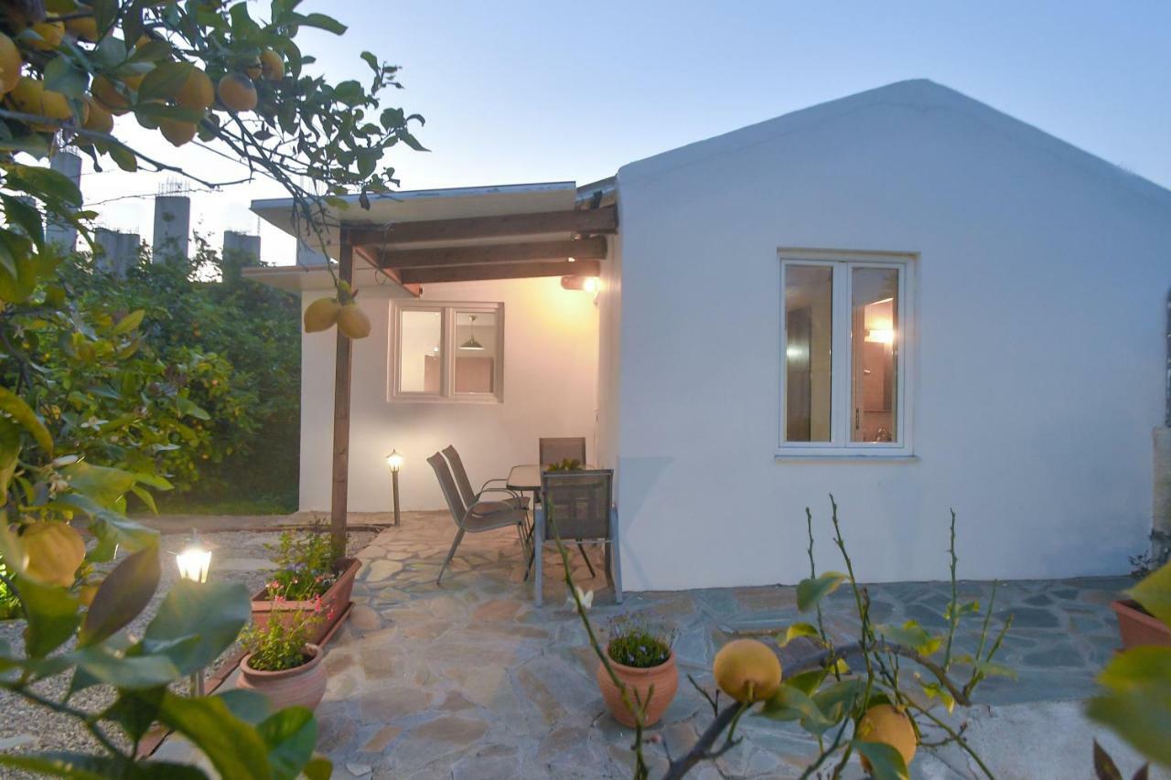 The Olive Garden House Villa CCharaki Buitenkant foto